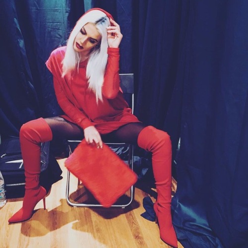 migatoco:If you love red color as MYWAY blogger choose #MIGATO LP6912 red over-the-knee boots! Shop 