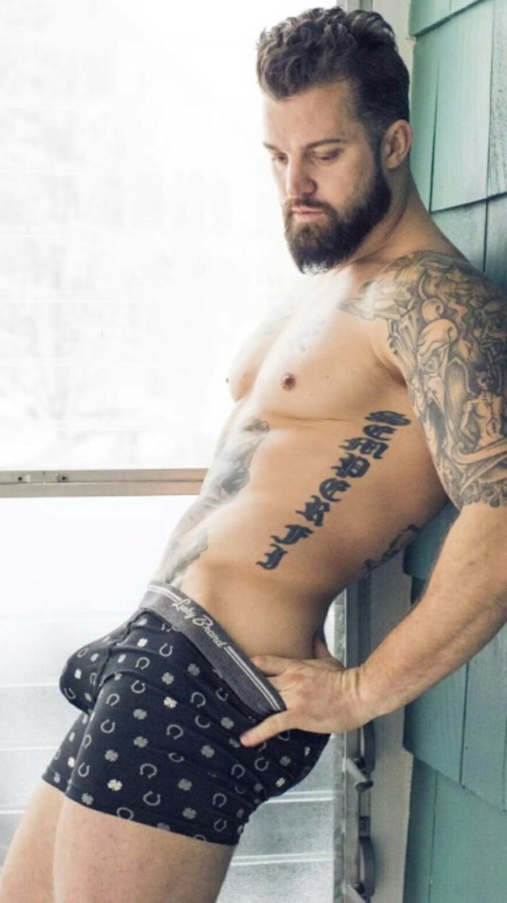 ðŸ‘…ðŸ’¦ http://imrockhard4u.tumblr.com
