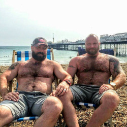 Follow my two hairy men blogs:http://sambrcln.tumblr.comhttp://hairysex.tumblr.com