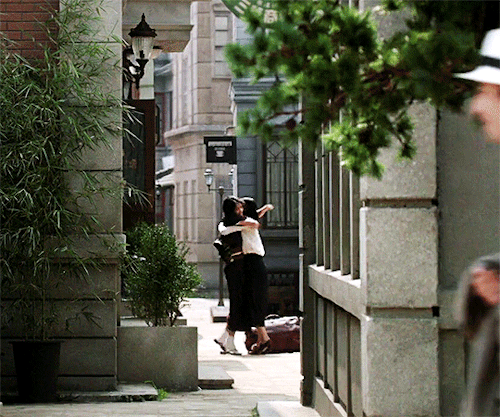 wlwland:  THE HANDMAIDEN (2016) dir. Park Chan-wookI don’t care if you curse or