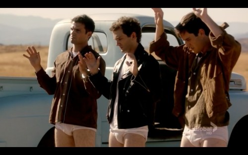 oldschoolbriefs:Hands up! Pants down!