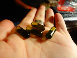 anxiolyticsallday:  Thc pills. 