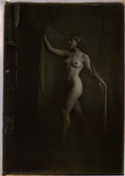  Arnold Genthe – Nude 1929 Arnold Genthe