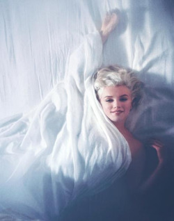 Giodelcaso:  Marylin 