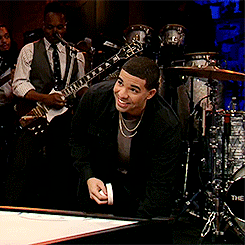 aubreygifs:  Beer Hockey with Drake 