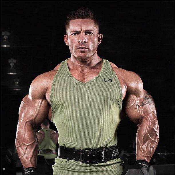 drwannabe:  Flex Lewis