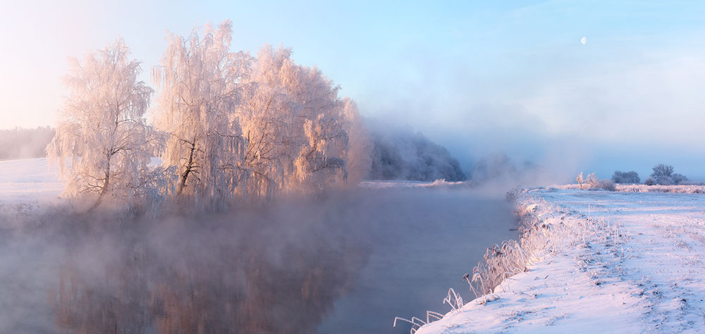 88floors:  Frozen Countryside by Alex Ugalnikov  