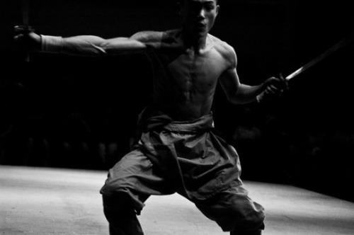 taichi-kungfu-online:  shaolin kung fu! 