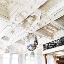 miumiuceline:  kristina_bazan: Tea time at @EditionHotels ☕️ #LONDONEdition #kaytureonthego