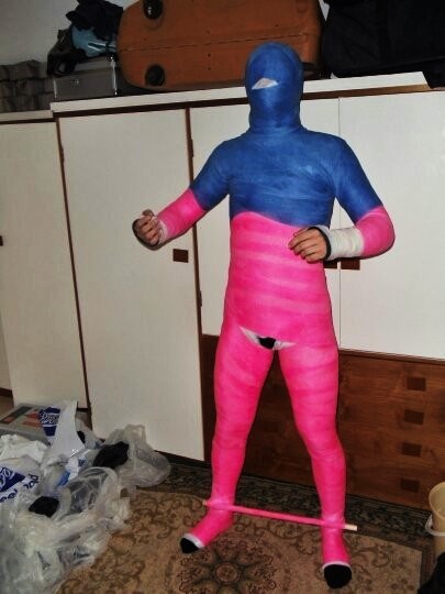 https://lovetapebondage.tumblr.com/post/108668566266
