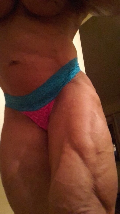 drugmeat:  So… I was a bit off today and adult photos