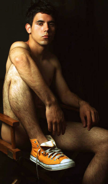 gcr75:G’s aggregation of hot:  male models, amateurs, selfies, etc. - model unknown