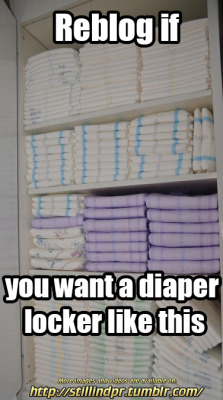 stillindpr:  Reblog if you want a diaper