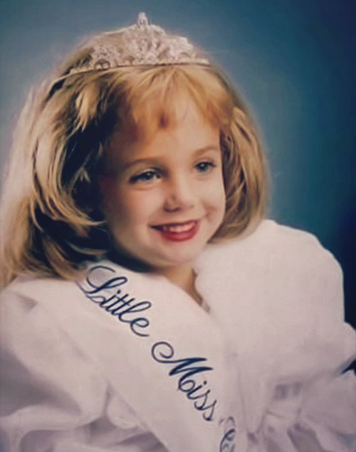 XXX hernamewasjonbenet:Little Miss Charlevoix, photo