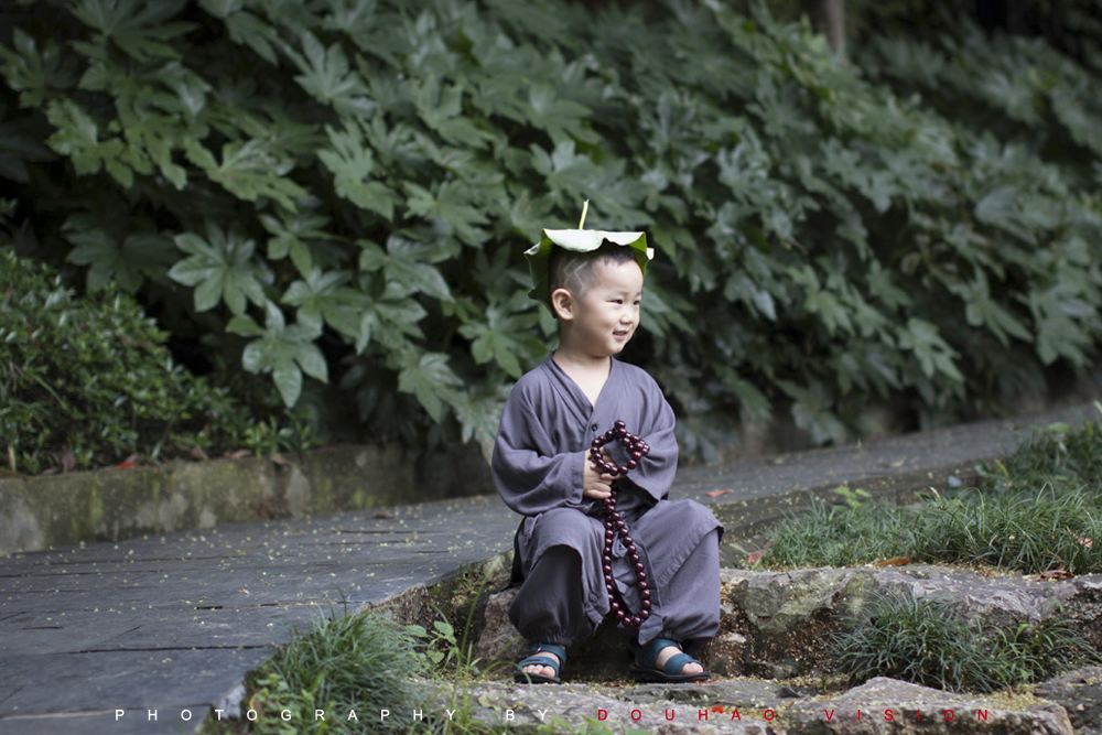 severelyfuturisticharmony:  So Cute Little Kung Fu Monks! I Love Them…Own a pair