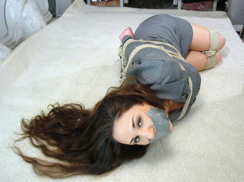 archive-of-blogs:  Jewell Macreau