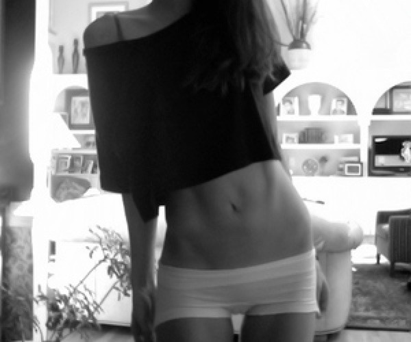 Show me bones, Ana