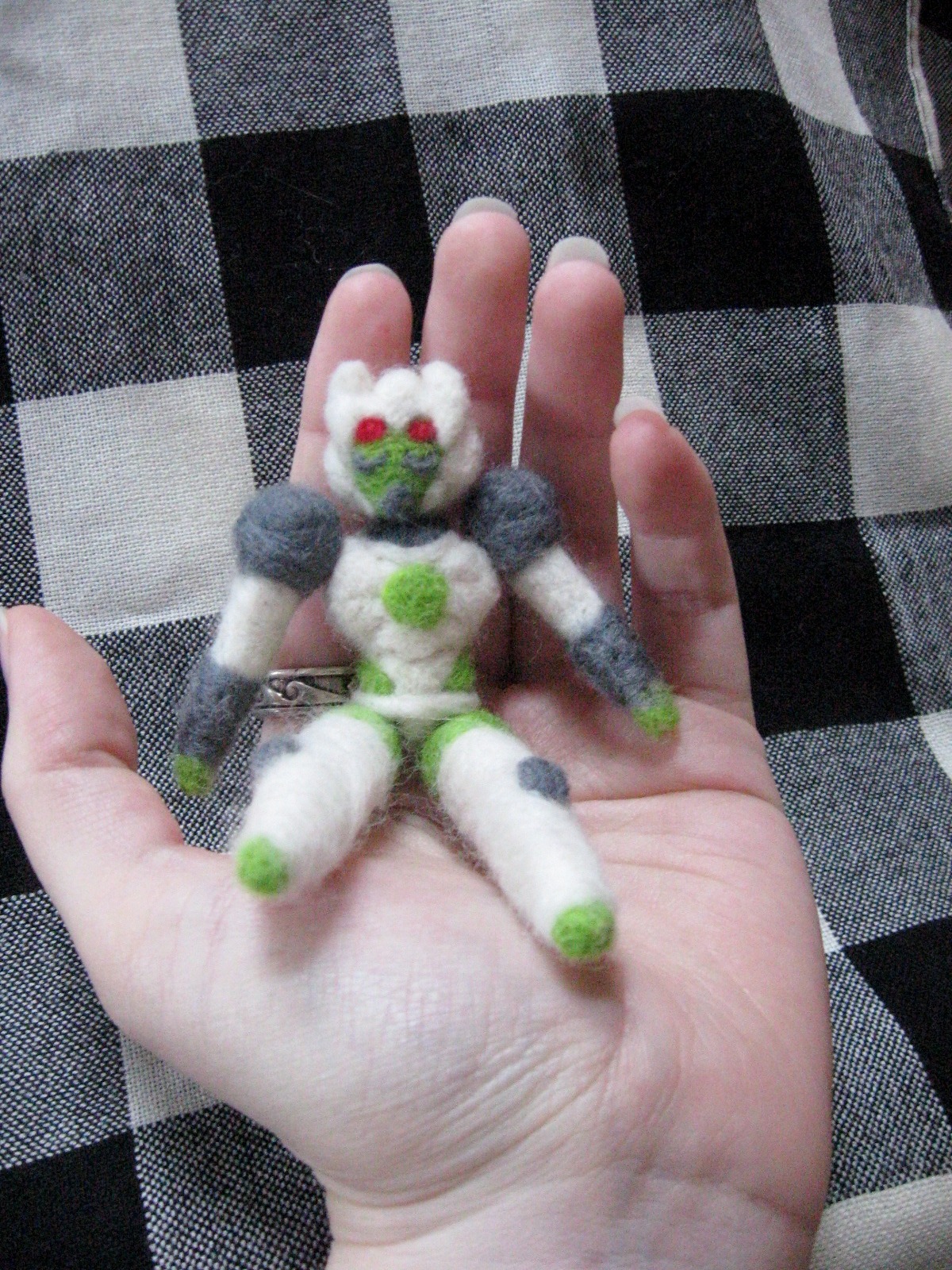manicscribble:  manicdraconis:  Minibot Shopfill is LIVE!!Please boost if you can