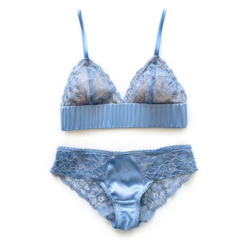 inlovewithburlesquelingerie:  Handmade by Elma