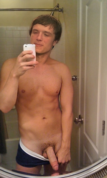 Porn photo fuck-yeah-male-celebs:  🌈 JOSH HUTCHERSON