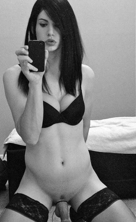 tgirl-obsession:  Meet a Shemale Near You