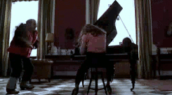 All French Gifs Defutura Full Scene