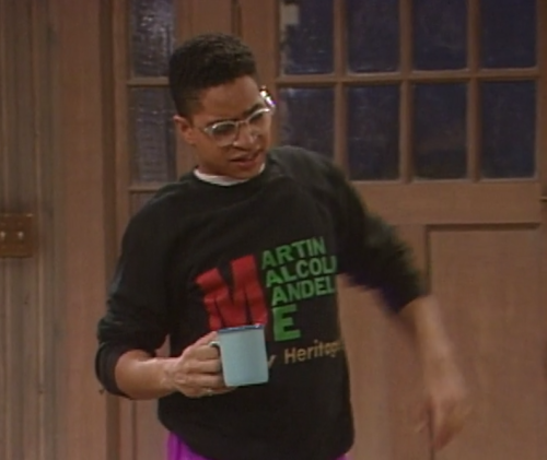 kingknowbody:afrikanfengshui:souloshawn:I want that sweaterThat sweater tho…legit