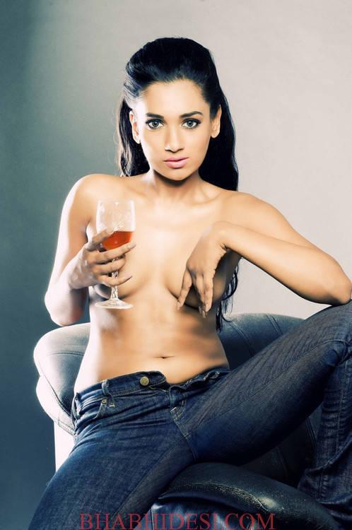 Indian movie Actress Model Naked Bra removed Photo Wallpaper DownloadActress Fully