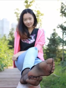 3130252693:  cute chinese girl in black stockings