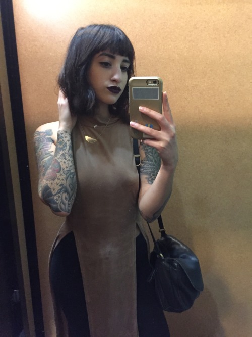 2jam4u:  diablitoconqueso:  I’m sorry I’m so hot :/  shit Jenna!!!!!