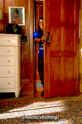 nicomlnorus:evie’s reaction to jay flaunting his new jersey is so funny to me and idk whybonus: