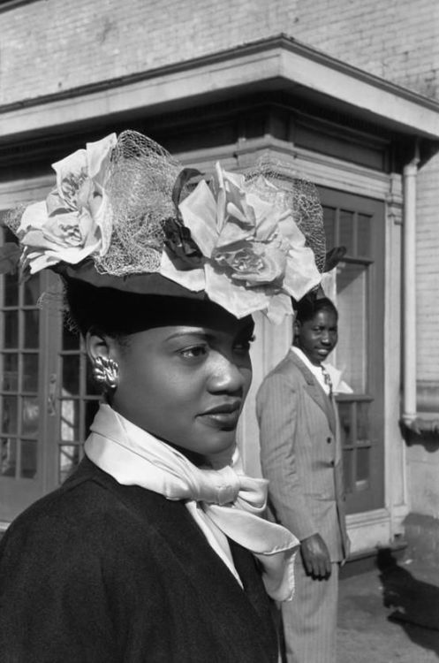 Henri Cartier-Bresson, Easter Sunday in Harlem, New York, 1947