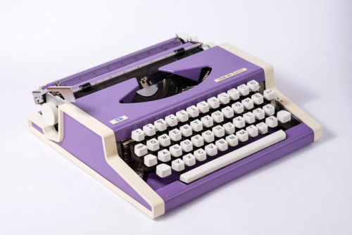 wordsnquotes: culturenlifestyle: Stunning Vintage Typewriters Ivana and Veljko from TuTu Vintage &am