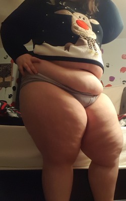 bigbootypandamoo:  I’m gonna eat so much food today!!!!!😍😍😍