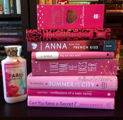 elliesinfinitebooks:  My Many Pink Books