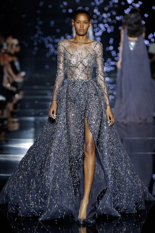 sourcedumal:  thedaymarecollection:  Star Catcher Zuhair Murad, F/W 2015-2016 (2/2)  @turakamu Nahadoth would wear these. 