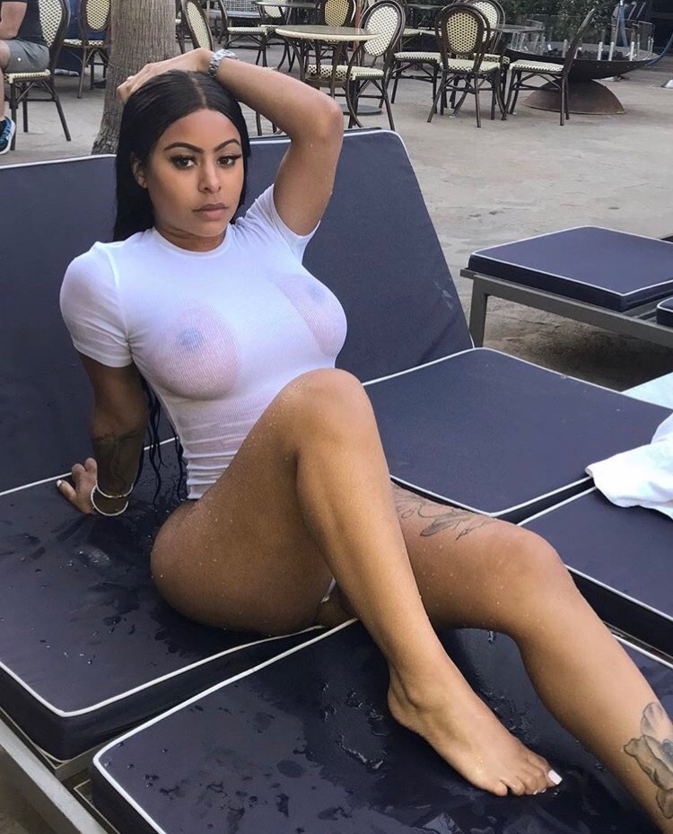 retros2ova3hoes:  MGM 👉🏾alexisskyy_
