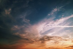 joramnathanael:  sky, july.  © Joram Nathanael