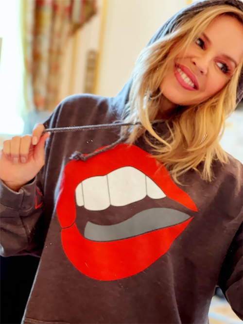 lovekylie: @kylieminogue: I’ve got my FEVER hoodie on and it’s NOT coming off in a hurry