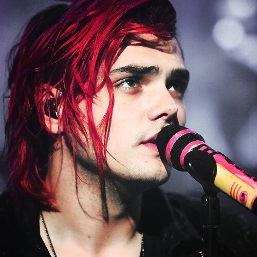 Porn Pics -somethingblue-:  Gerard with red hair  