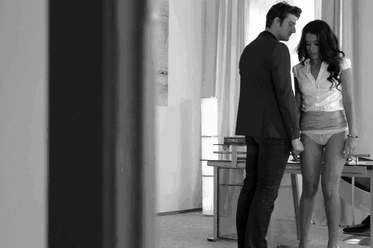 I can’t help but want to kneel at your feet when I’m in your presence.  -O