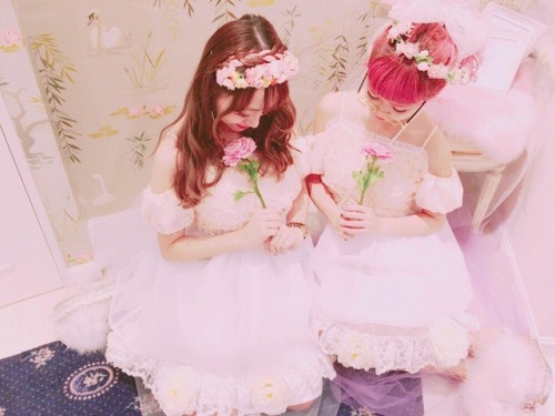 mademoiselle-puppet: Swankiss