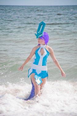 kosplaykitten:  Suicune Among the Waves by