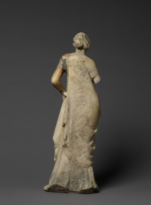 theancientwayoflife:~ Statuette of a Woman. Culture: Greek Place of origin: eastern Mediterrean, Gre