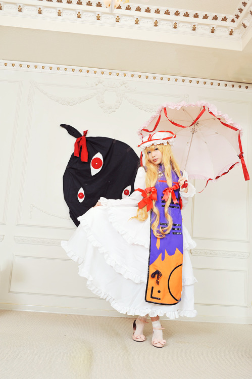 Touhou Project - Yakumo Yukari (Tenshi Myu) 1-2
