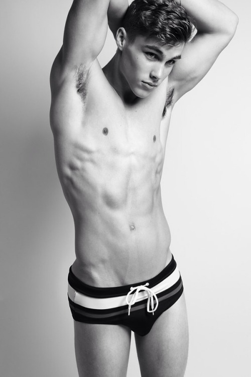 dariopenn:  Jon Herrmann by Dustin Mansyur & Marc Sifuentes 