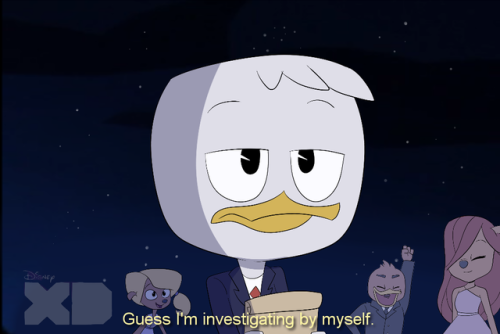 fake-ducktales-screenshots:“Dance of Dreams!” screenshots Part 2Really, Huey is the only one trying 