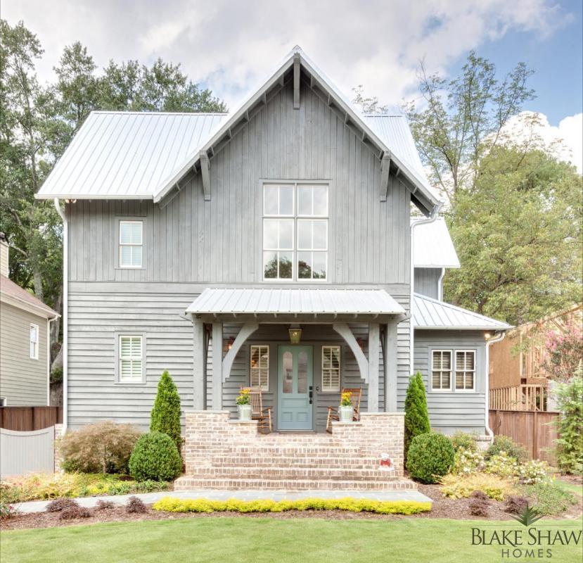 farmhousetouches:  Rustic Atlanta Farmhouse | Blake Shaw Homes  Fuck yes! 😍😍❤️