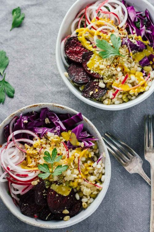 Turmeric Tahini &amp; Roasted Beets Power Bowls