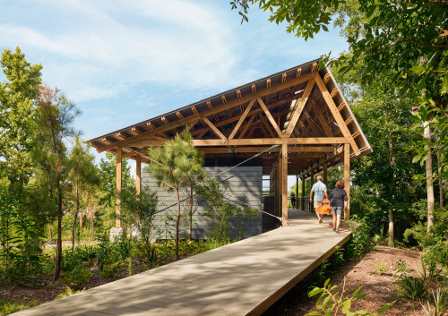 kazu721010:Pine Pavilions at Marine Education Center / Lake Flato ArchitectsPhotos © Casey Dunn